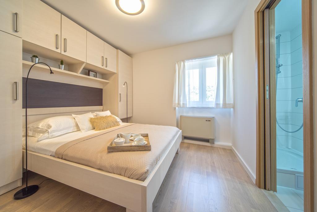חוואר Villa Alea Hvar מראה חיצוני תמונה