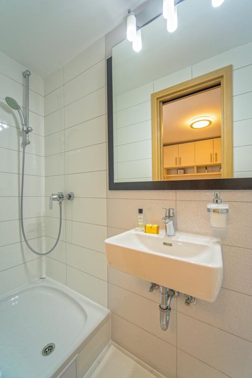 חוואר Villa Alea Hvar מראה חיצוני תמונה
