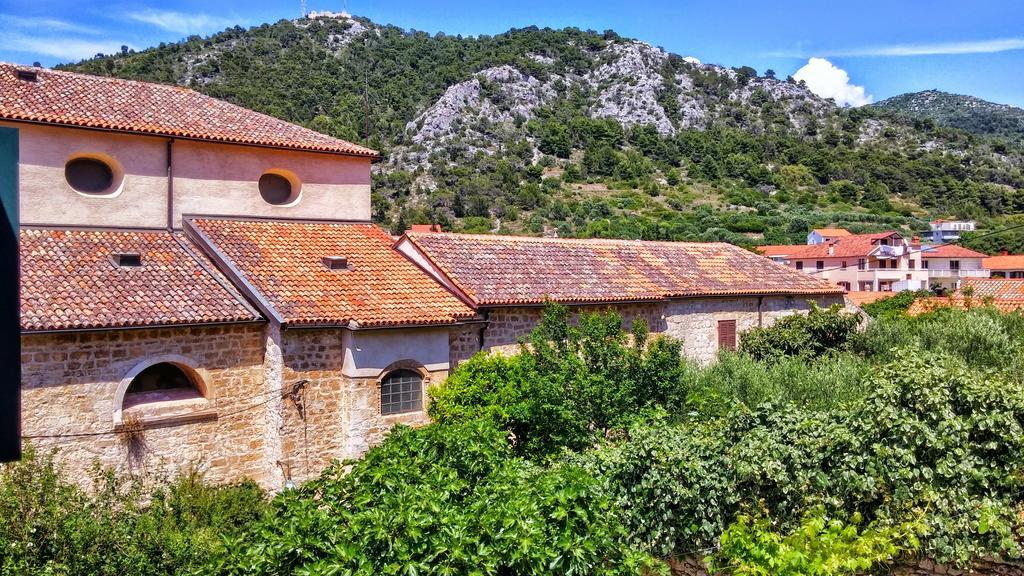 חוואר Villa Alea Hvar מראה חיצוני תמונה